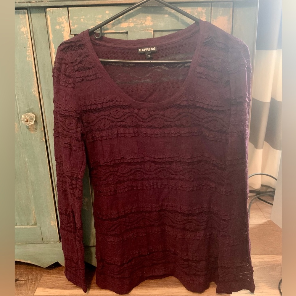 Express long sleeve. Size medium.